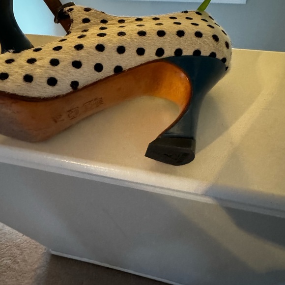 John Fluevog pony hair heels - Picture 3 of 4